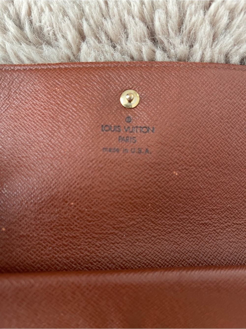 Louis Vuitton Brown Monogram Snap-Closure Continental Wallet - Picture 2 of 10